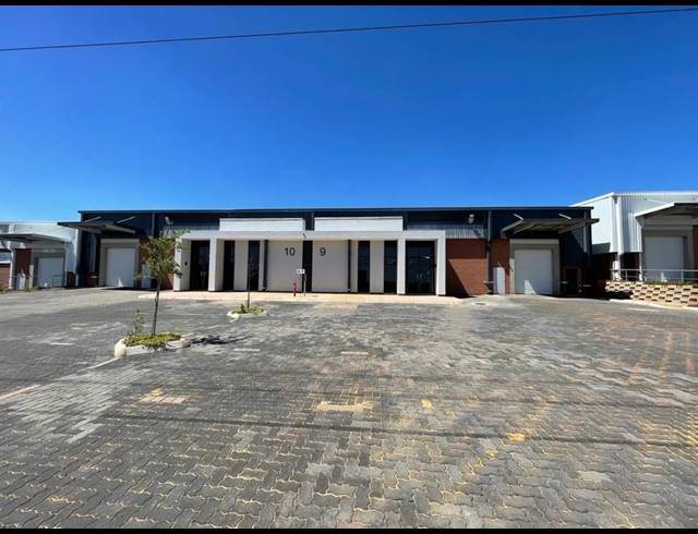 INDUSTRIAL PROPERTY TO RENT IN HENNOPSPARK